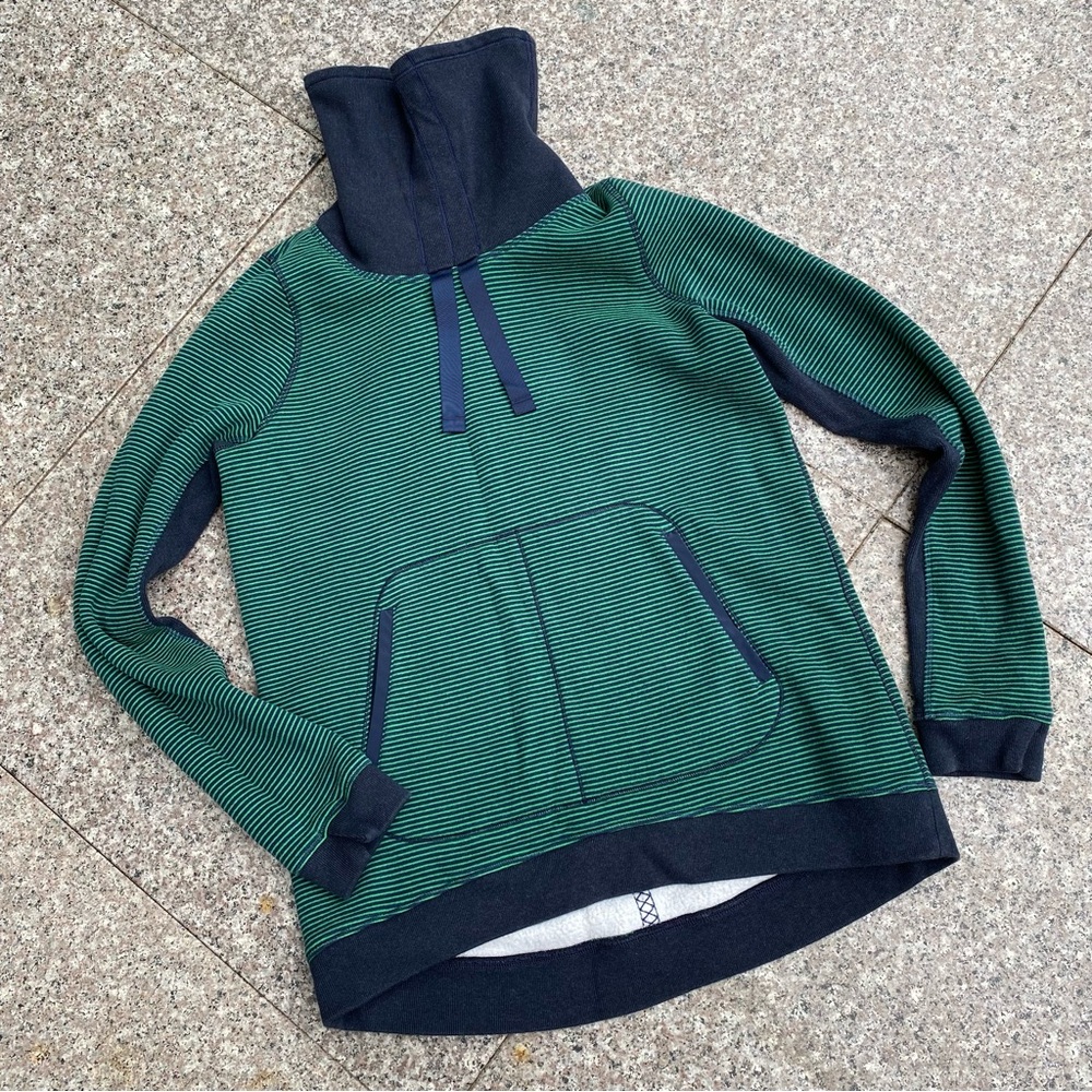 Lululemon Pullover - image 2